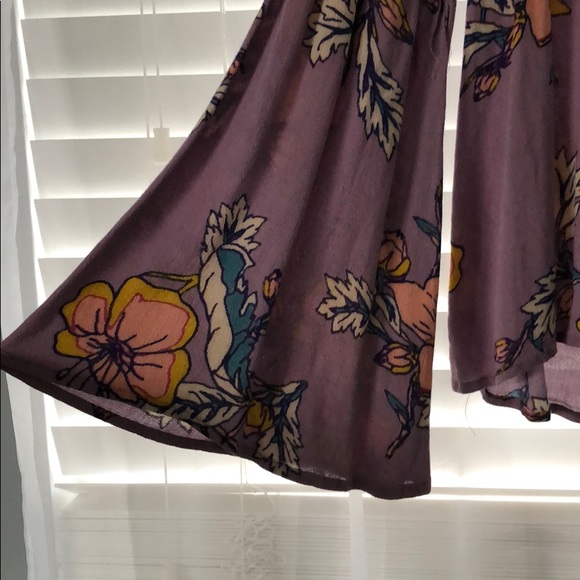 Purple bell sleeve shirt - Picture 2 of 5